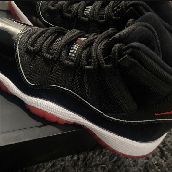 Air Jordan - Picture 3 of 8